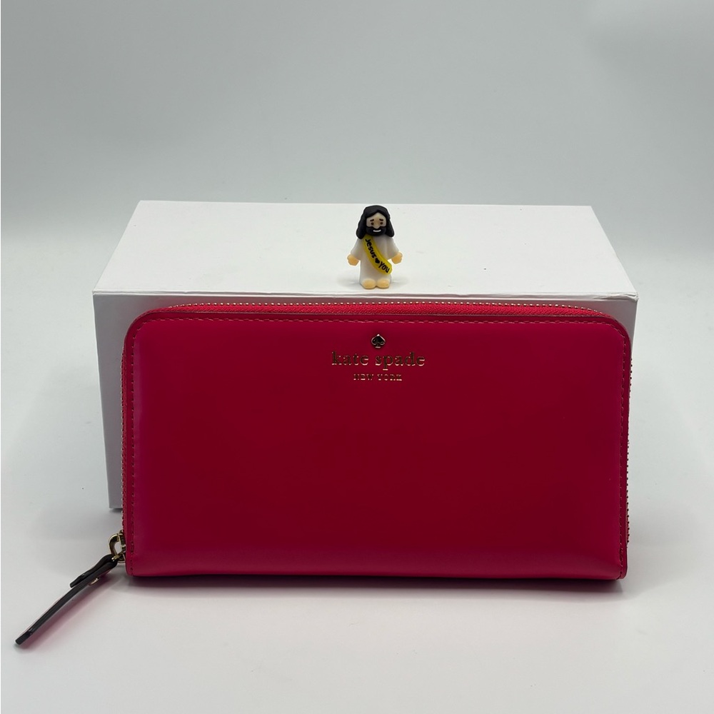 Kate Spade Fuchsia Zip-Around Wallet